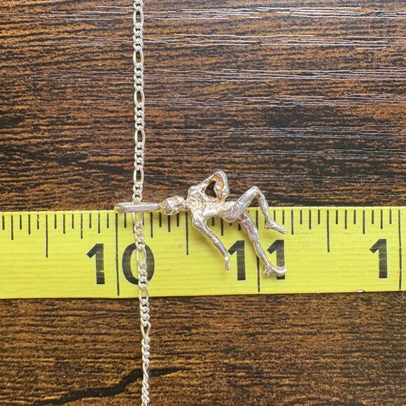 VTG Sterling Silver 925 Dancing Figure Textured Pendant Necklace Size 26" Length - Picture 16 of 16